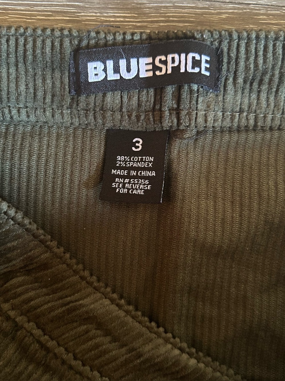 NWT Blue Spice Size 3 Green Corduroy Button Front Mini Skirt - Picture 2 of 3